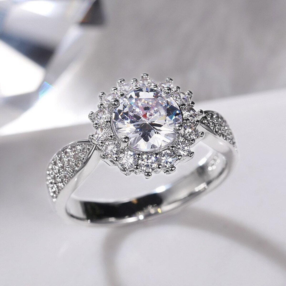 Ever Ace Moissanite Zircon Shiny Flower CZ Crystal Rings For Women - RG123